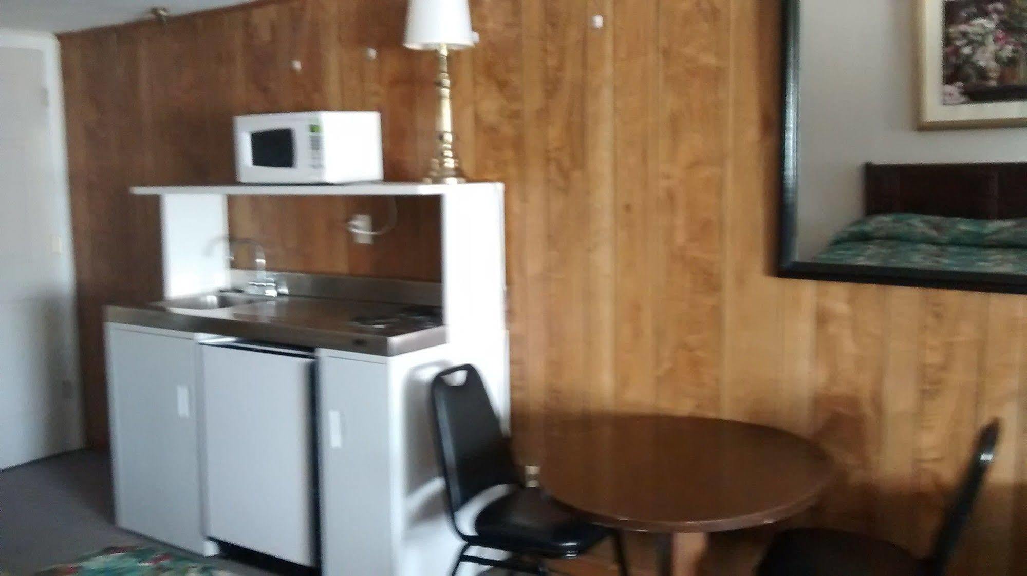 Ken Bar Lodge Gilbertsville 外观 照片